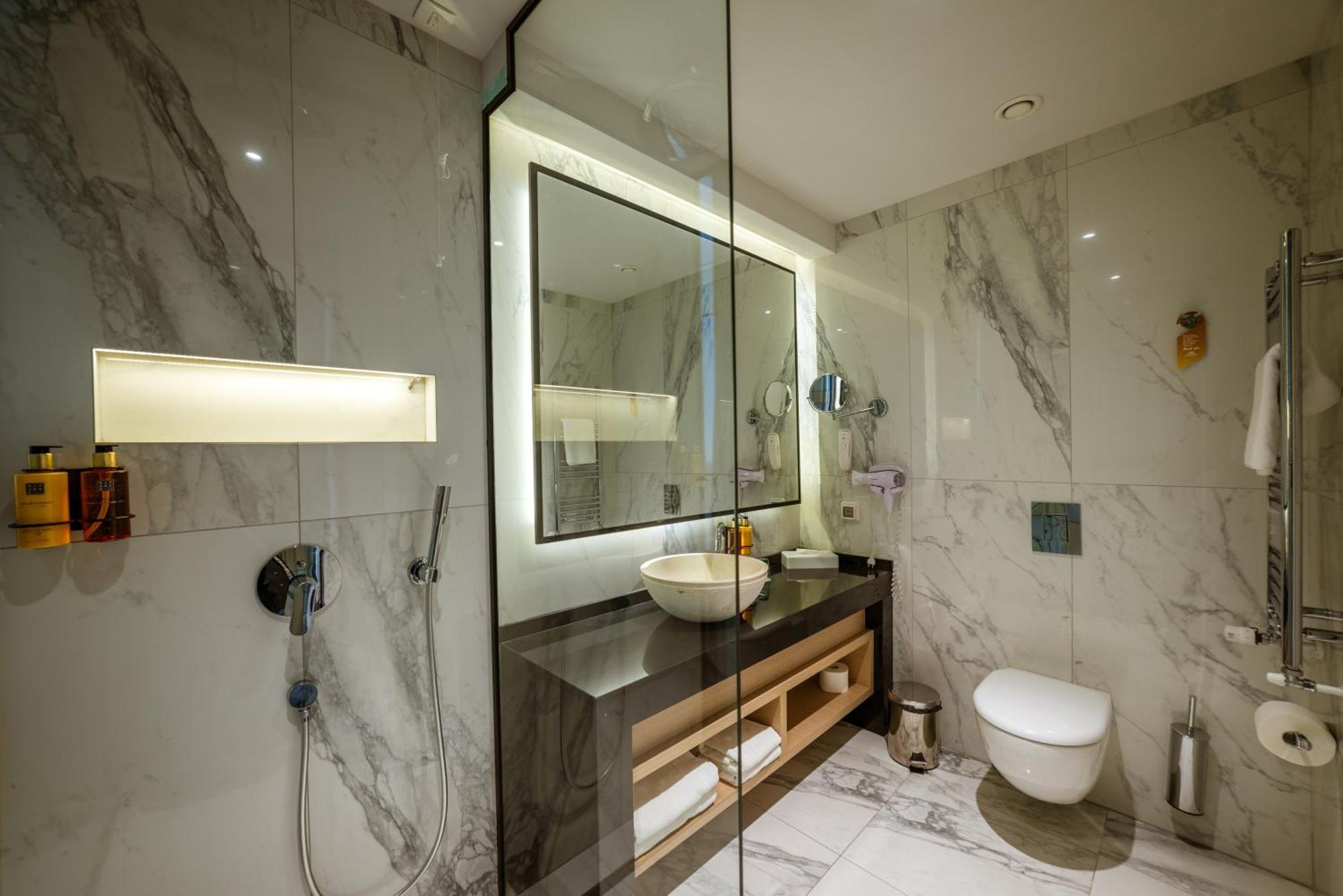 Hotel Imperial Conference & Spa Будва Экстерьер фото
